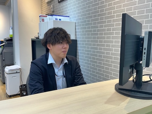 川中 秀康